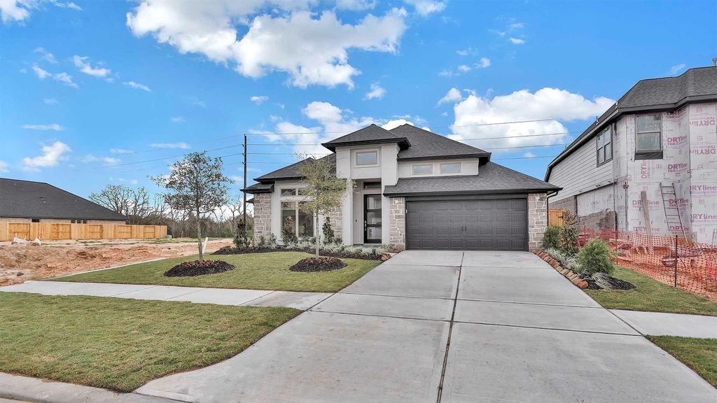 5026 Albany Shores Lane - Photo 1
