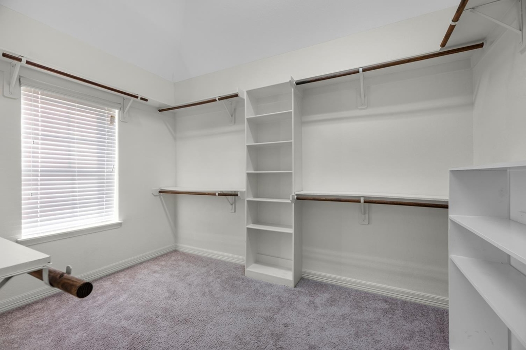 458 N Live Oak Street - Photo 19