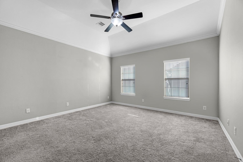 458 N Live Oak Street - Photo 17