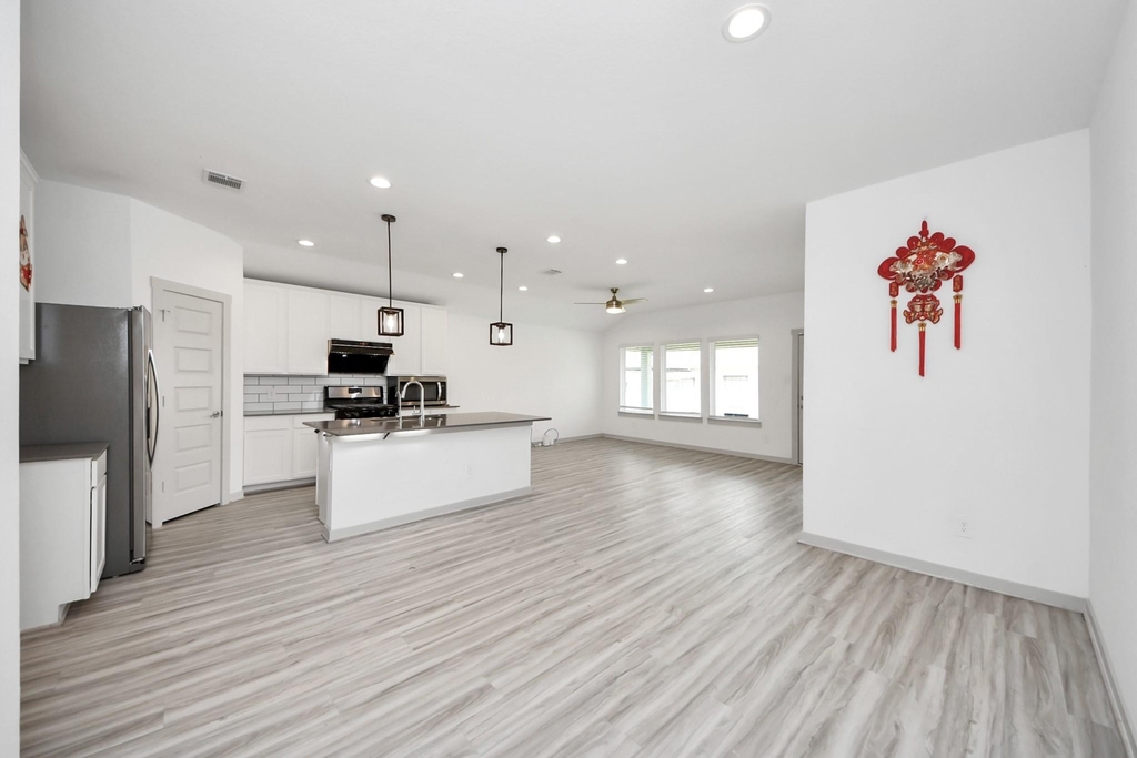 7007 Fleetwood Crescent Way - Photo 7