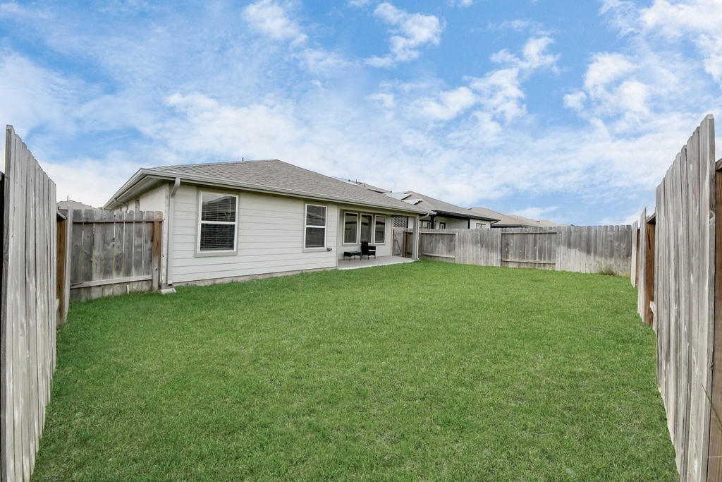 7007 Fleetwood Crescent Way - Photo 33