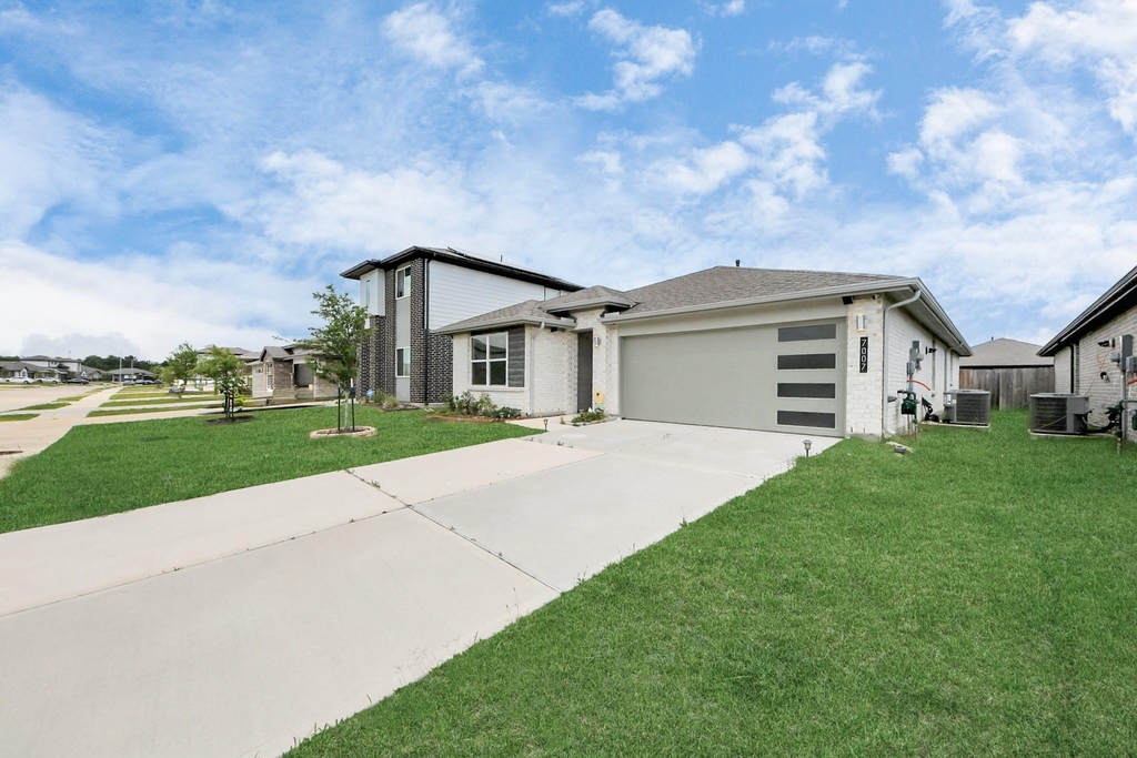 7007 Fleetwood Crescent Way - Photo 39