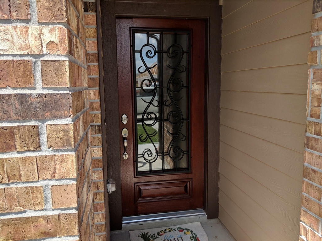 5211 Ivory Glass Drive - Photo 2