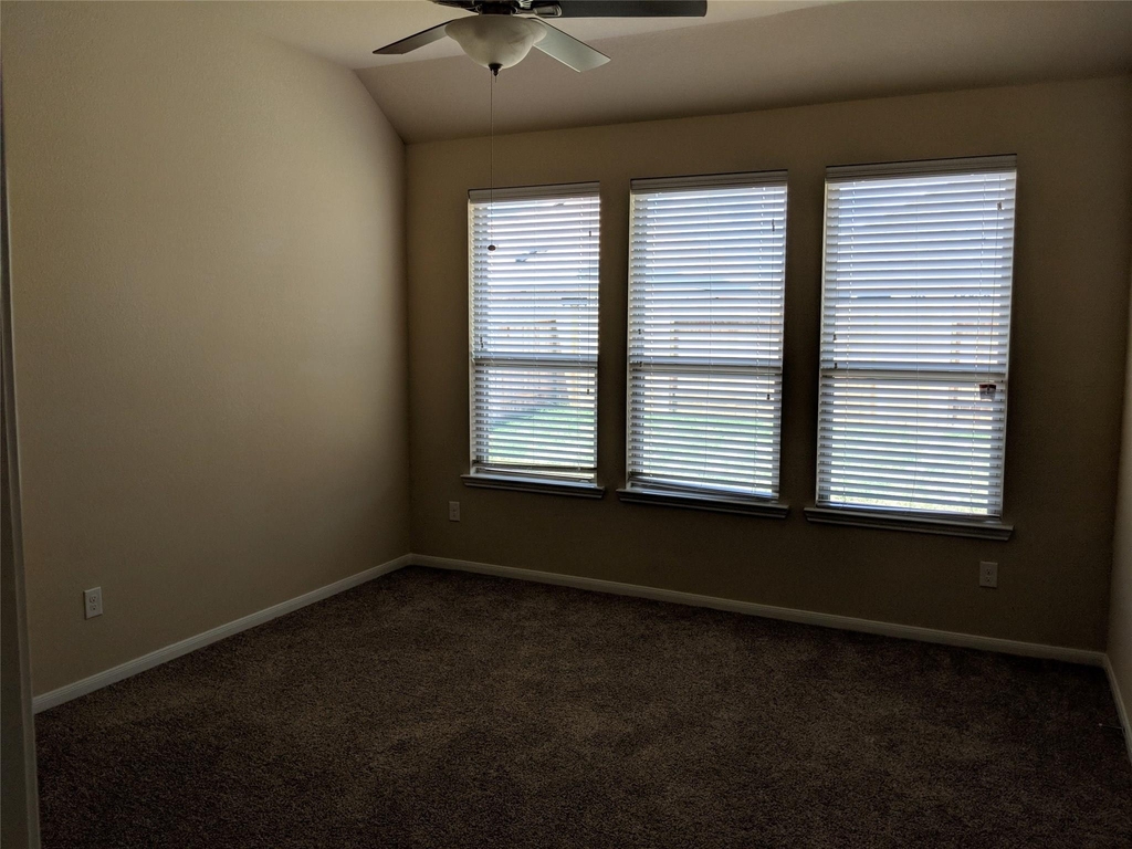5211 Ivory Glass Drive - Photo 8