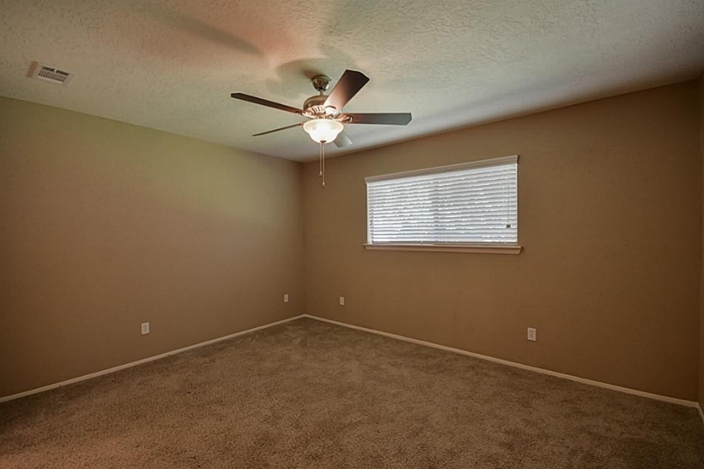 5831 Culross Close - Photo 7