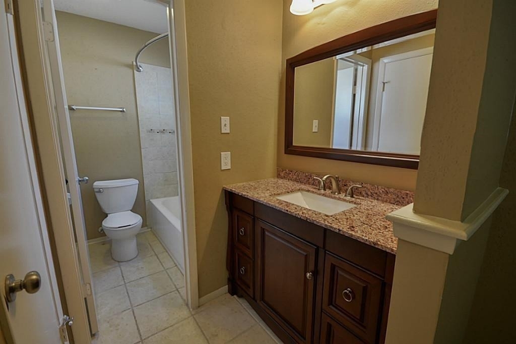 5831 Culross Close - Photo 8