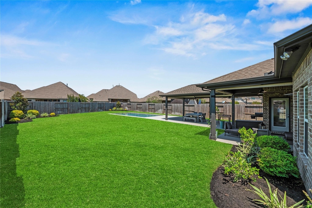 11211 Puckett River Drive - Photo 3