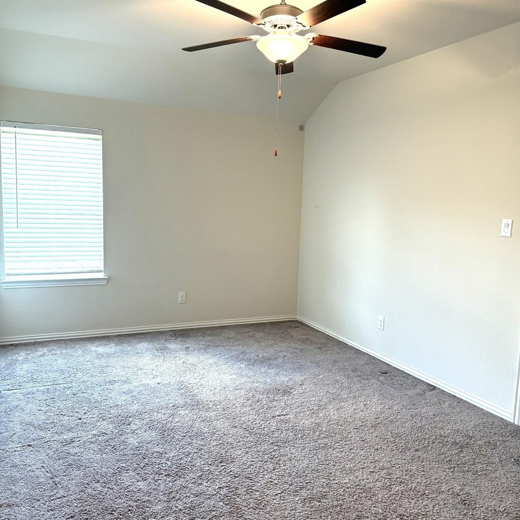 15823 Vanderpool River Drive - Photo 21