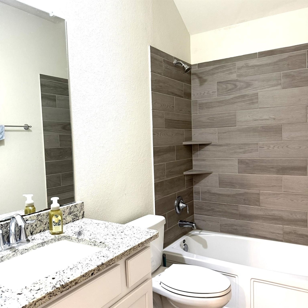 15823 Vanderpool River Drive - Photo 23