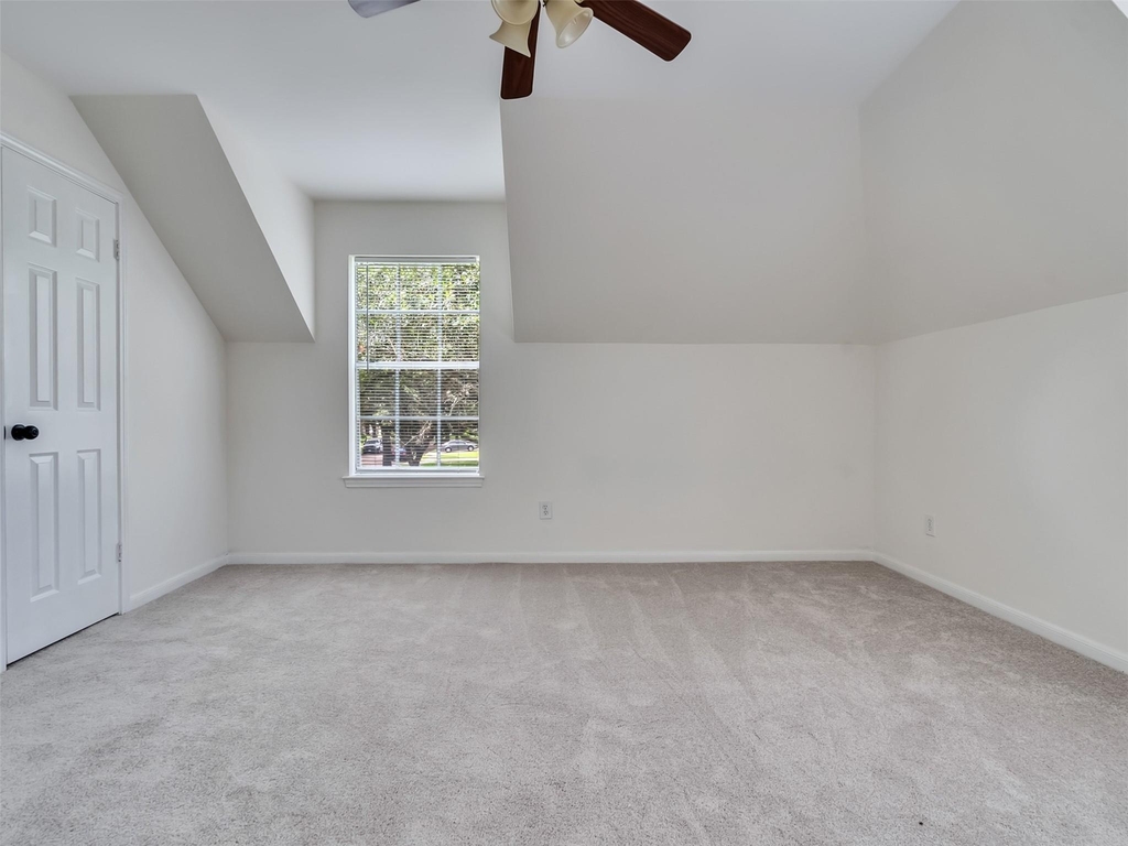 1127 Gloria Court - Photo 44