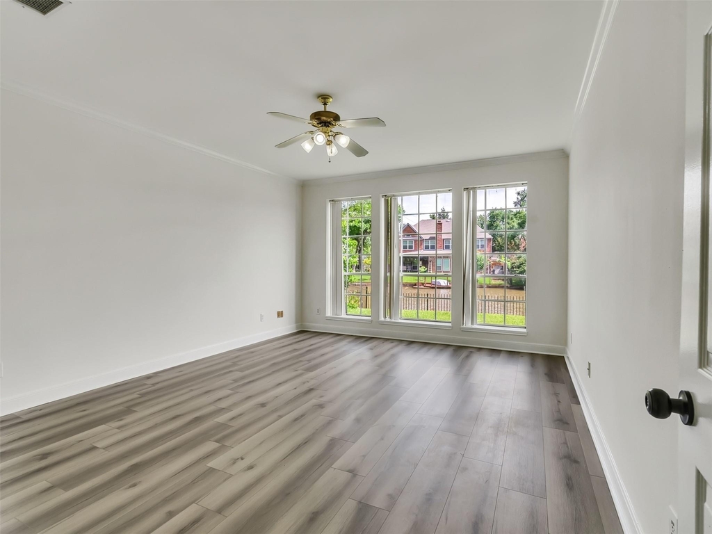 1127 Gloria Court - Photo 28