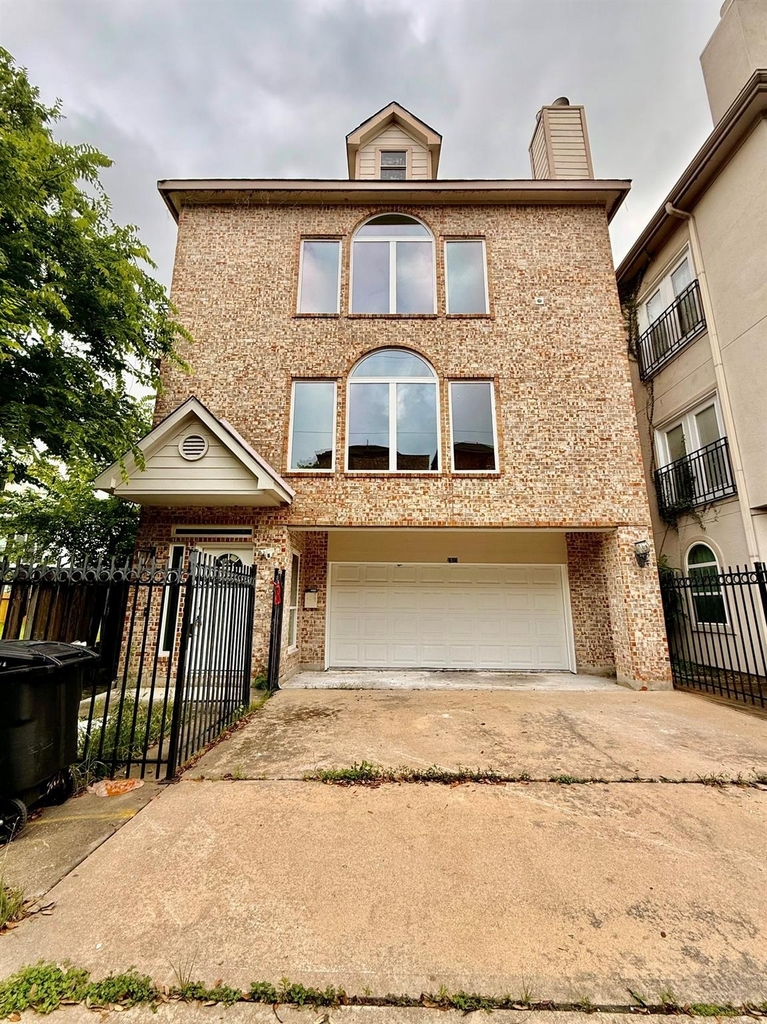 1323 Rosewood Street - Photo 13