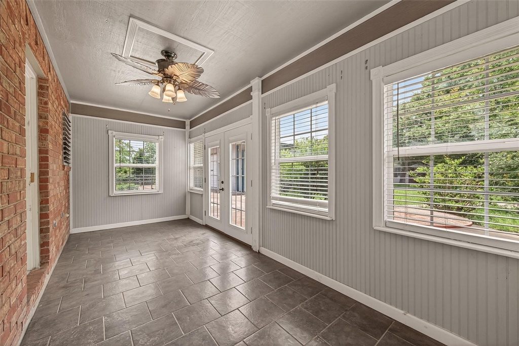 1012 Lilley Road - Photo 13