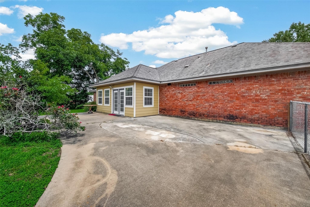 1012 Lilley Road - Photo 23