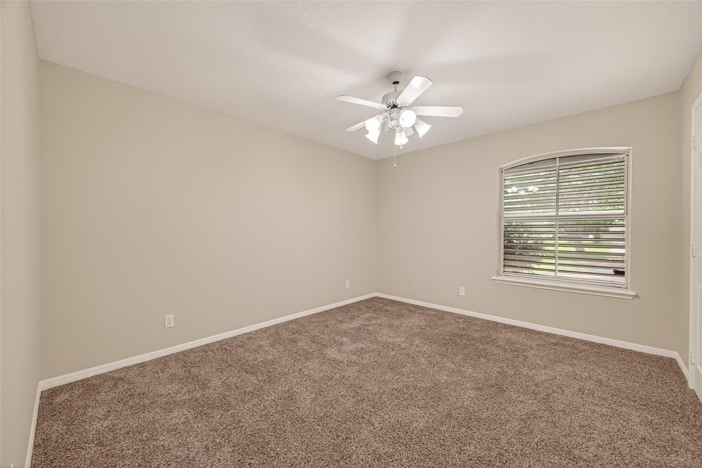1012 Lilley Road - Photo 18