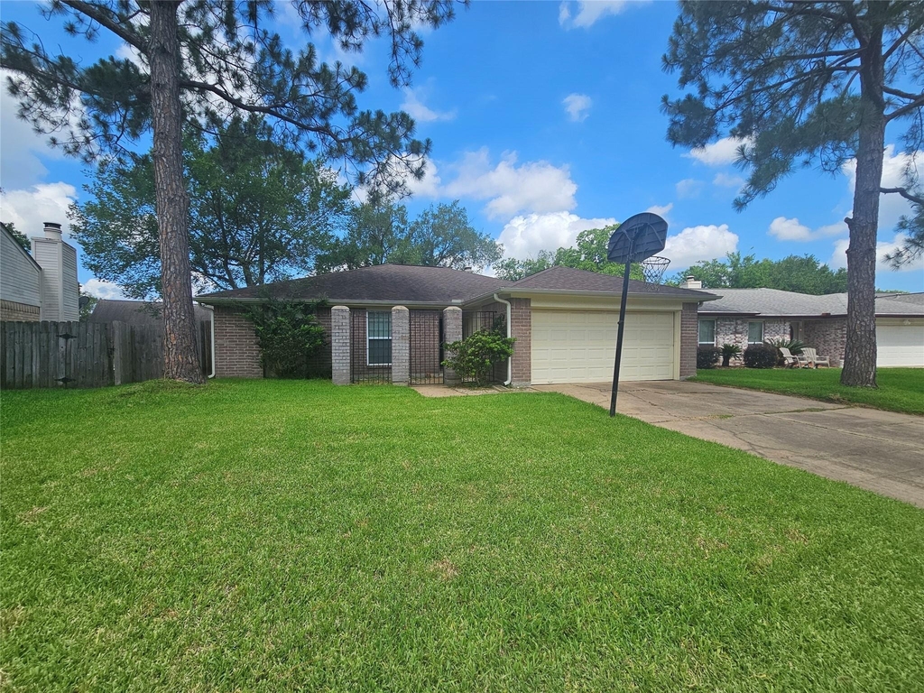 3206 Pebble Lake Drive - Photo 0