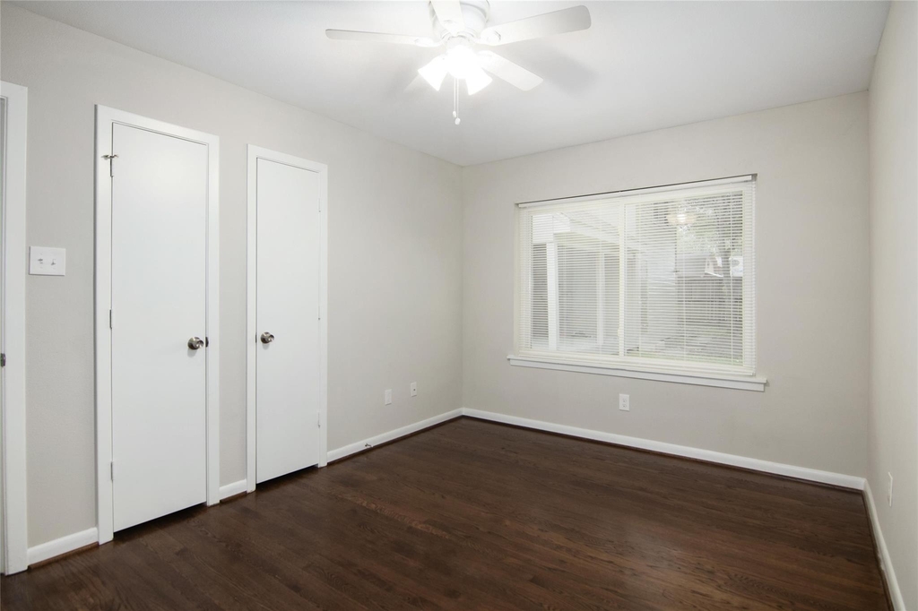 6225 Indigo Street - Photo 10