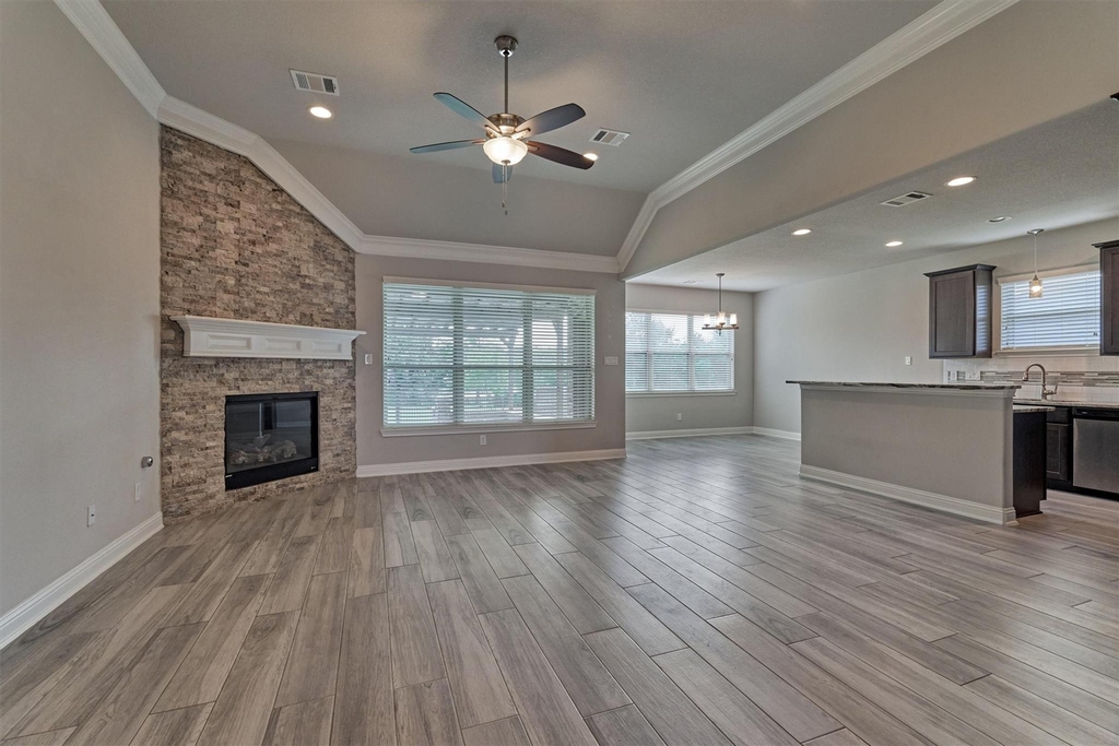 180 Racetrack Lane - Photo 2