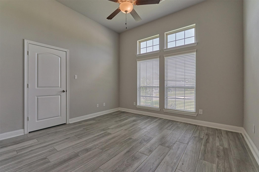 180 Racetrack Lane - Photo 26