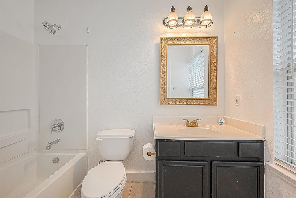 20939 Young Meadows Way - Photo 14