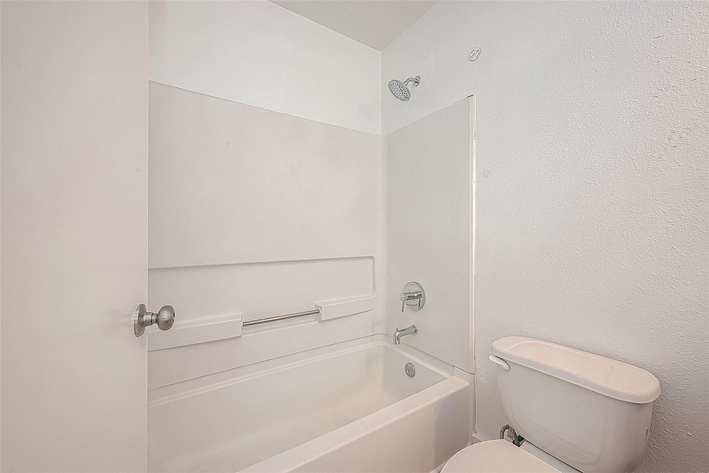 20939 Young Meadows Way - Photo 15