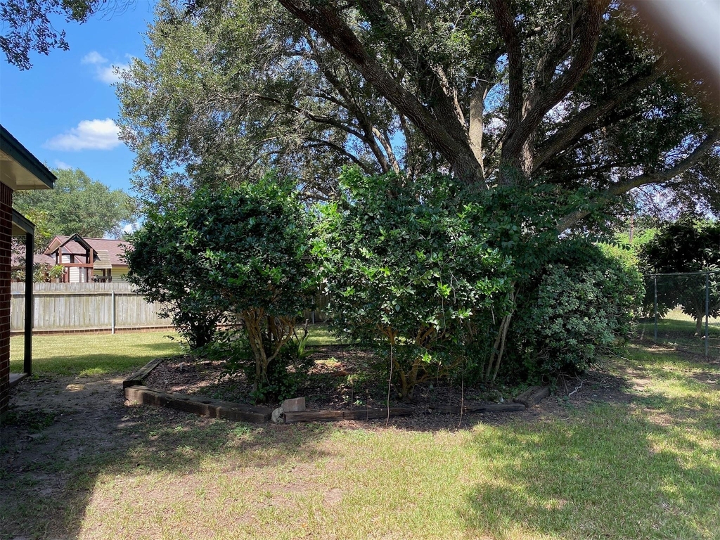 2733 Davis Avenue - Photo 42