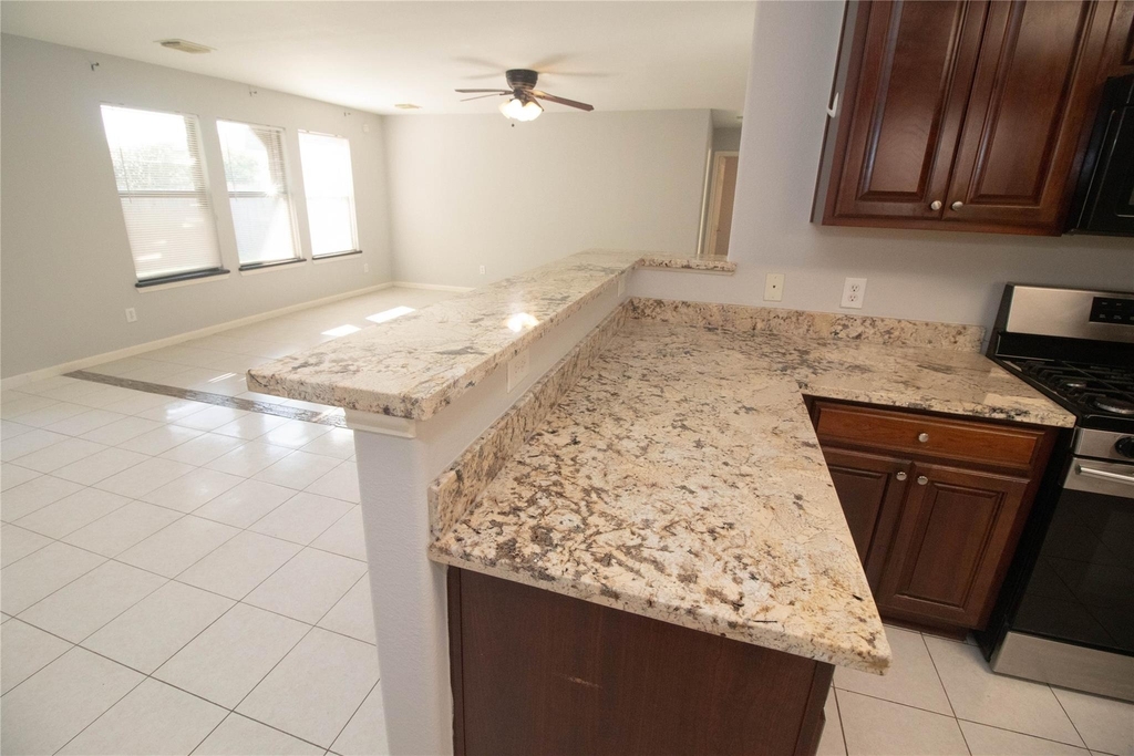 2202 Crossmill Lane - Photo 13