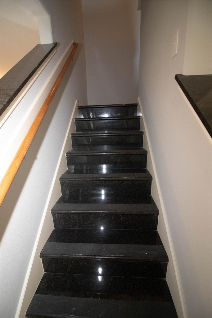 2202 Crossmill Lane - Photo 26
