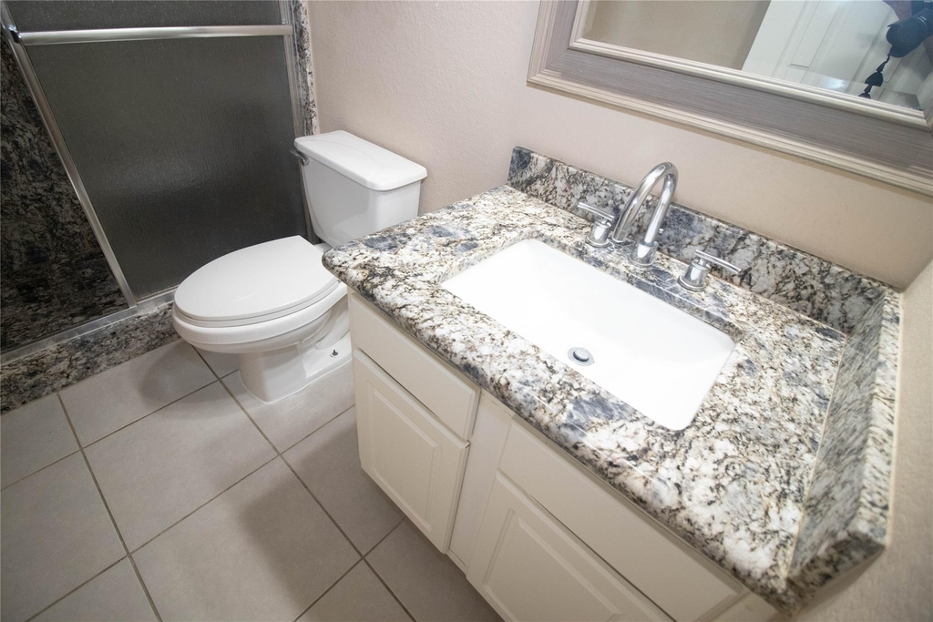 2202 Crossmill Lane - Photo 32