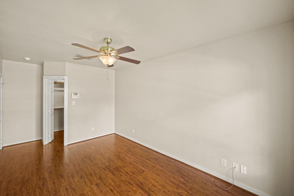 608 Northwood Street - Photo 12