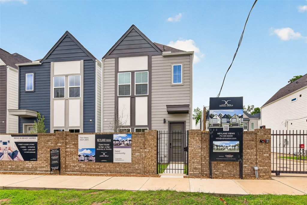 328 Neyland Street - Photo 24