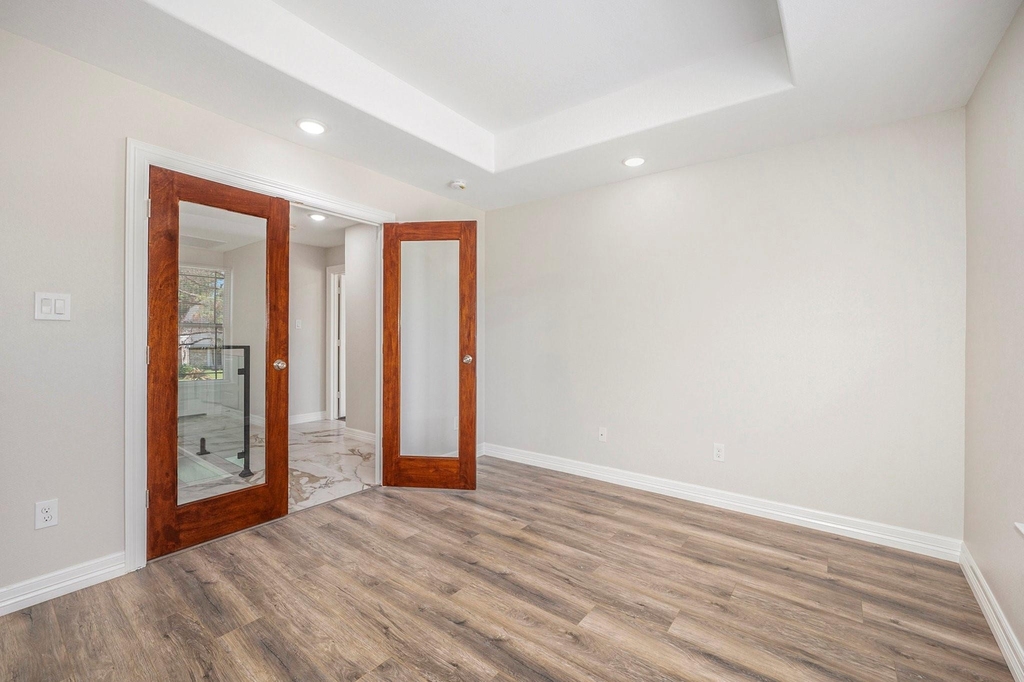 7711 Antoine Drive - Photo 20