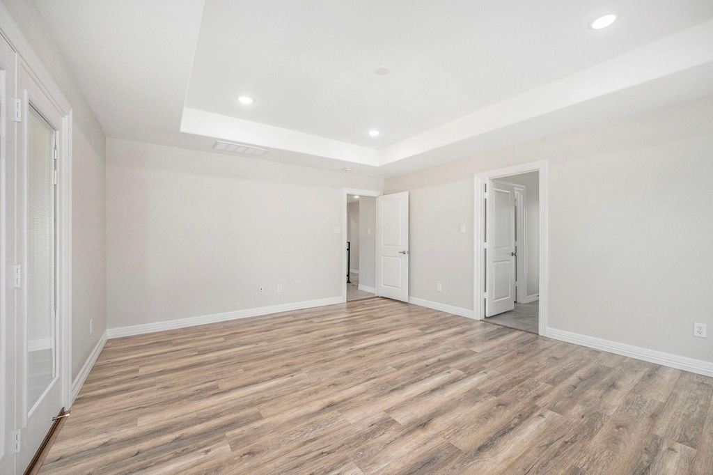 7711 Antoine Drive - Photo 22