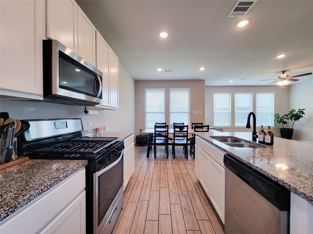24811 Crimson Pine Drive - Photo 12