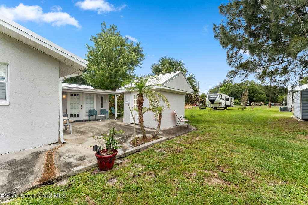 1526 Magnolia Street Ne - Photo 3
