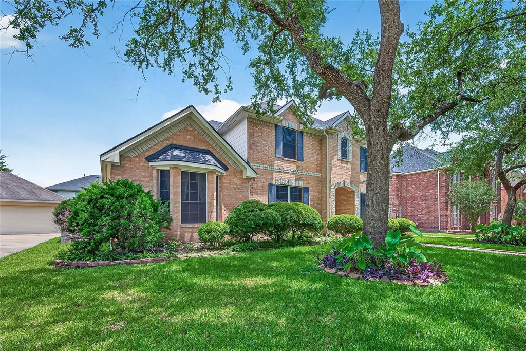 2011 E Edendale Circle - Photo 1