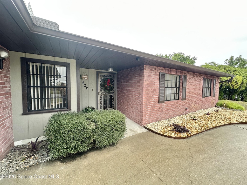 522 Karney Avenue Ne - Photo 1