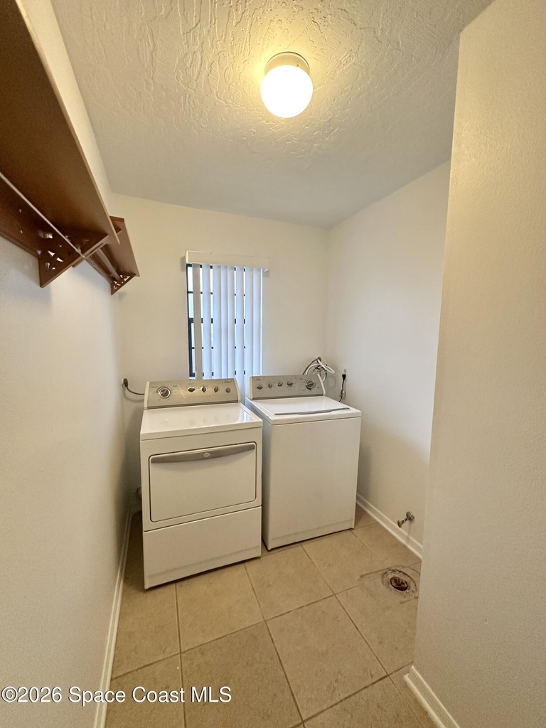 522 Karney Avenue Ne - Photo 13