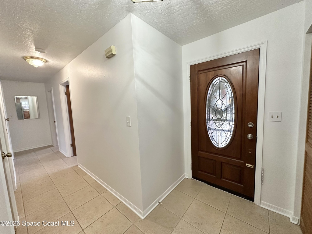522 Karney Avenue Ne - Photo 4