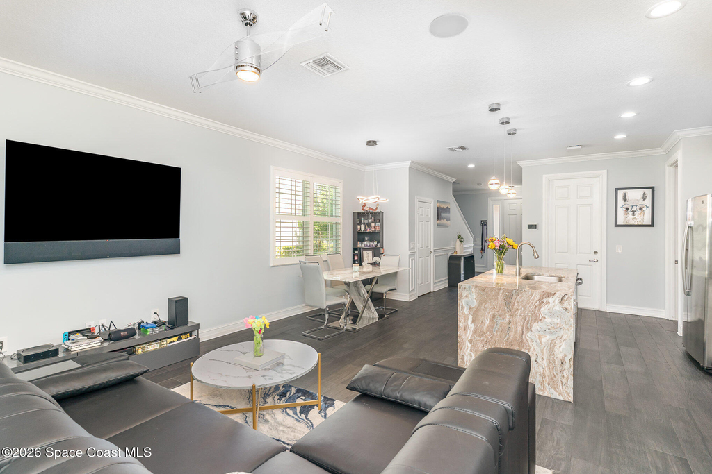 1430 Isabella Drive - Photo 7