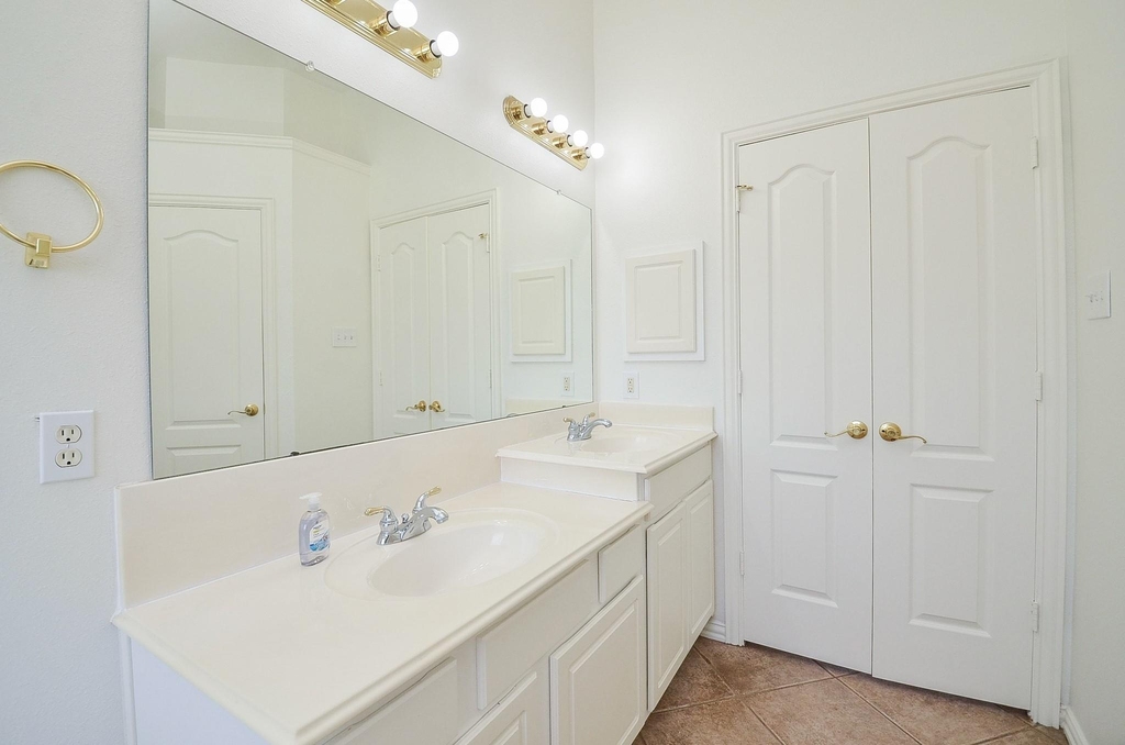 2607 Grand Plantation Court - Photo 31