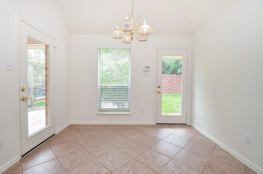 2607 Grand Plantation Court - Photo 16