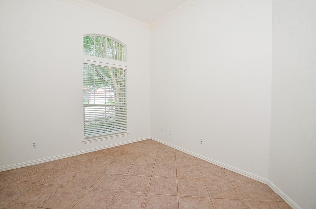 2607 Grand Plantation Court - Photo 10