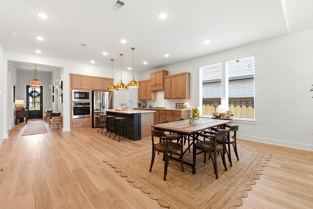 27927 Spring Falls Court - Photo 12