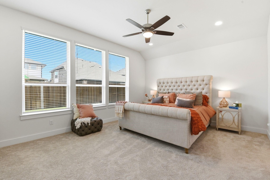 27927 Spring Falls Court - Photo 19