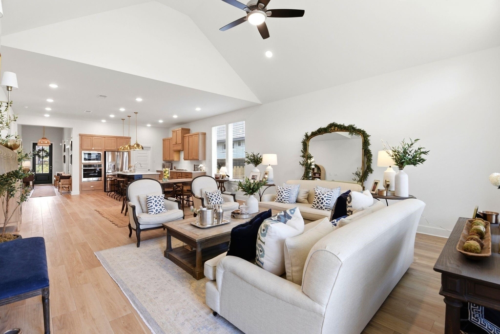 27927 Spring Falls Court - Photo 17