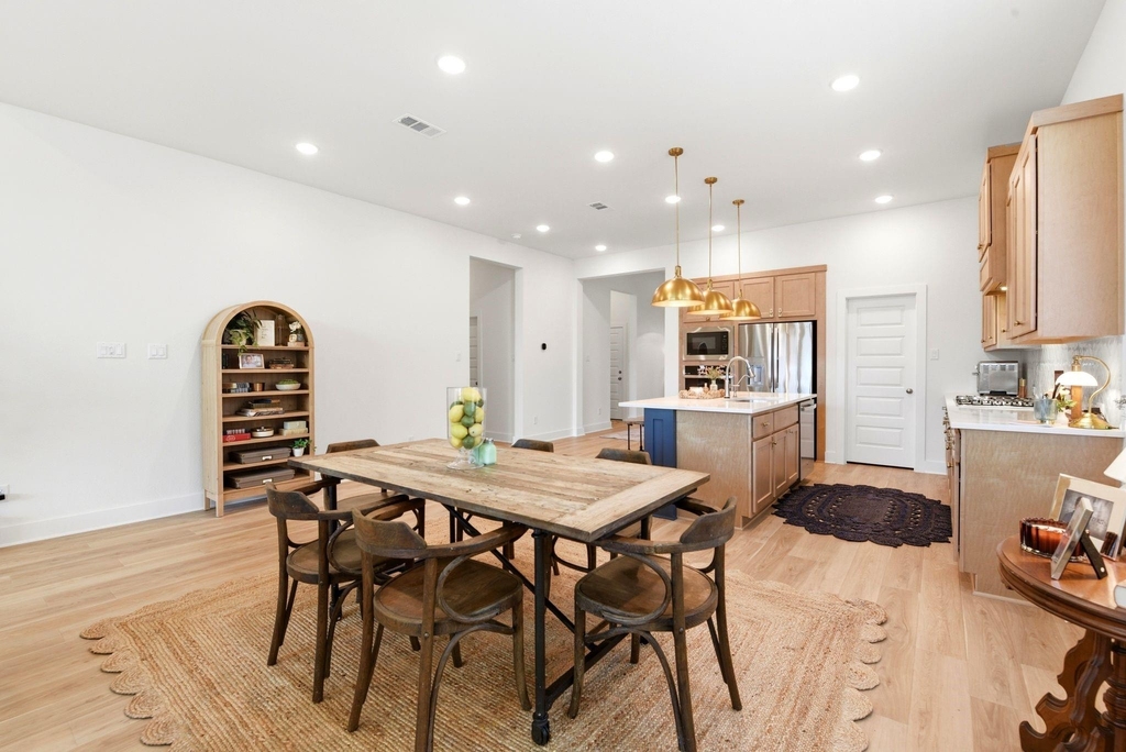 27927 Spring Falls Court - Photo 13