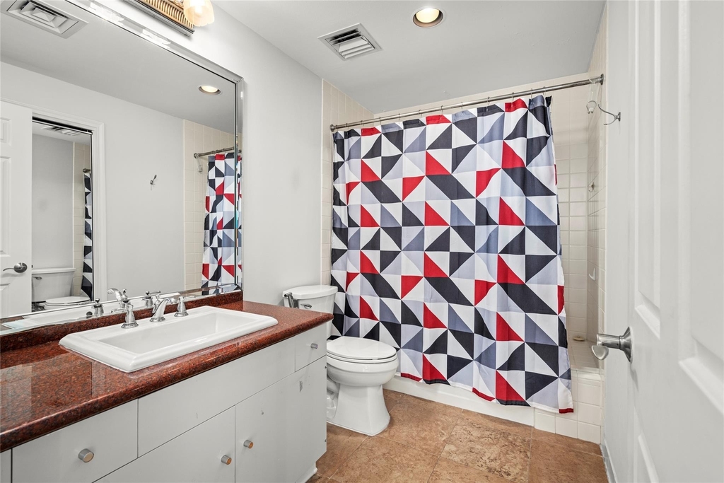 14 Greenway Plaza - Photo 15