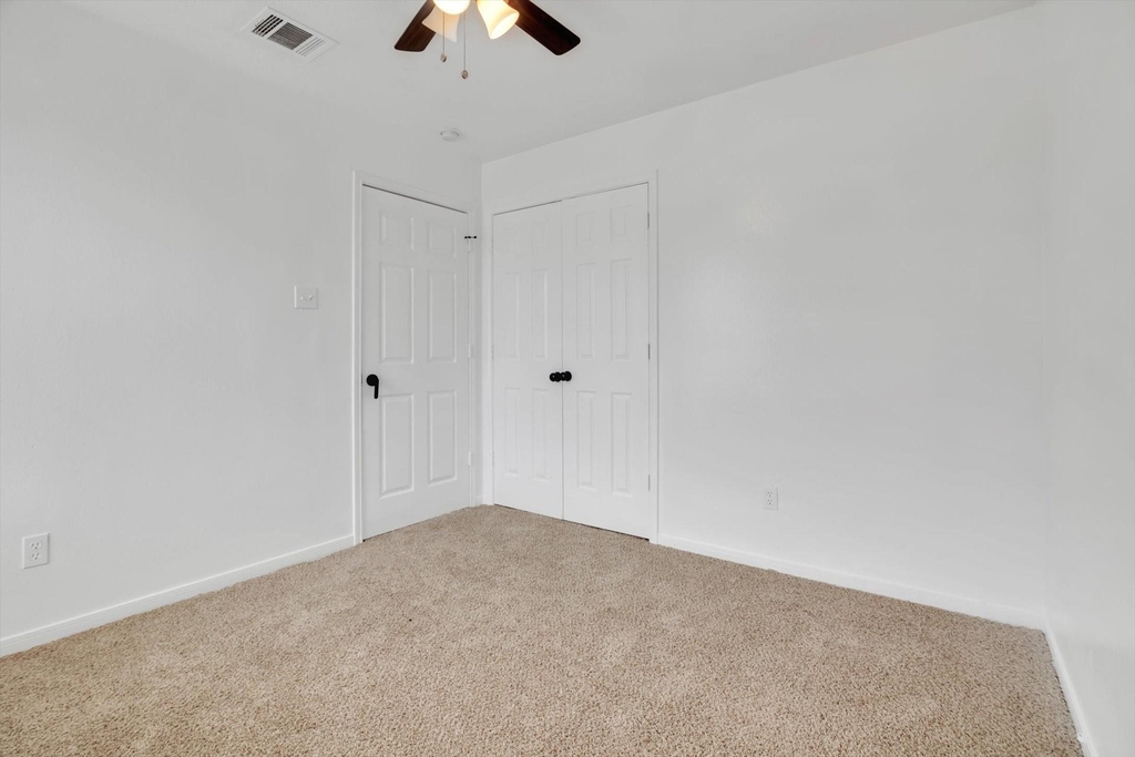 6933 Liverpool Street - Photo 21
