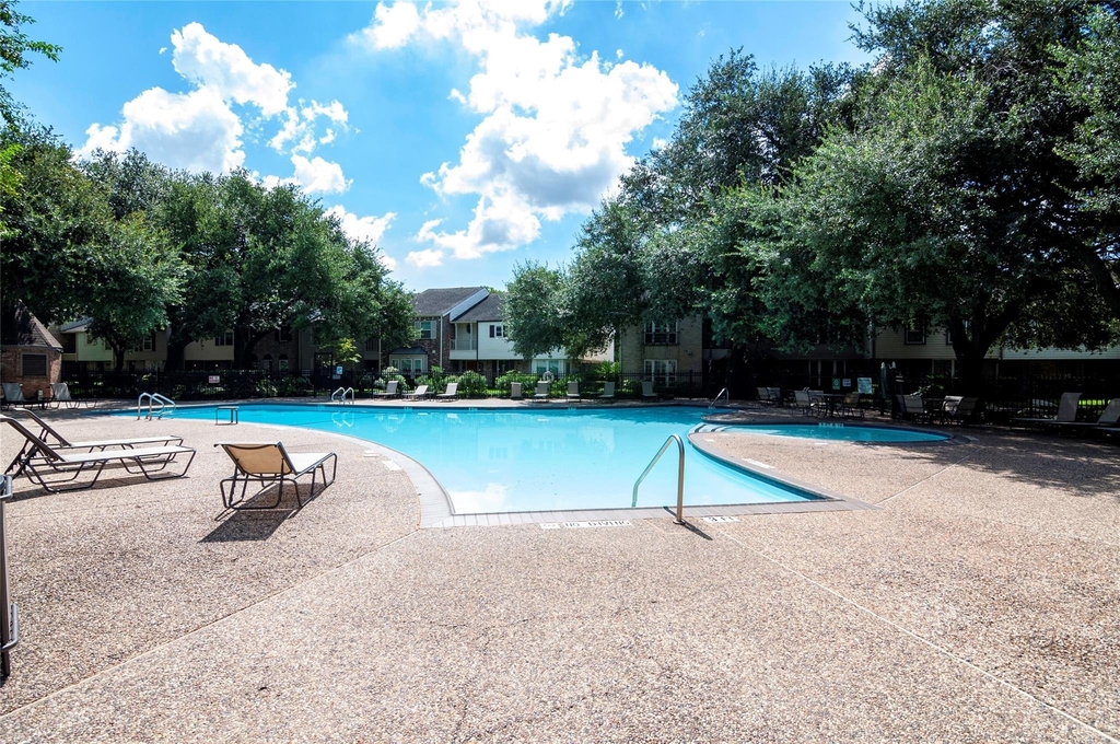 12979 Trail Hollow Drive - Photo 27